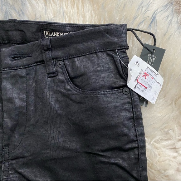 NEW BlankNYC The Bond Coated Leather Midrise SkinnyJeans Black size 27 - Picture 10 of 16
